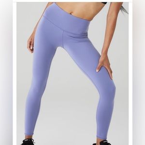 Alo infinity blue airbrush leggings 7/8